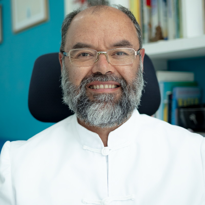 Dr. Juan Manuel Martinez