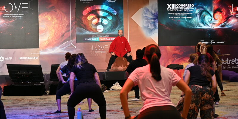 5 movimiento de Ba Duan Jin ú ocho brocados de seda